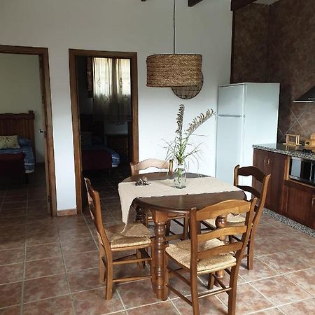 Apartamentos Vilo, Axarquia Rural Los Baños de Vilo 外观 照片
