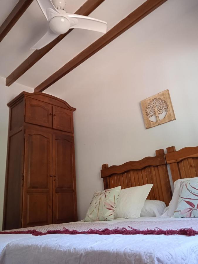 Apartamentos Vilo, Axarquia Rural Los Baños de Vilo 外观 照片