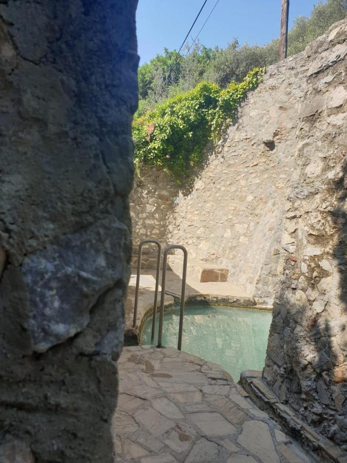 Apartamentos Vilo, Axarquia Rural Los Baños de Vilo 外观 照片