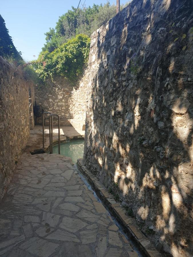 Apartamentos Vilo, Axarquia Rural Los Baños de Vilo 外观 照片
